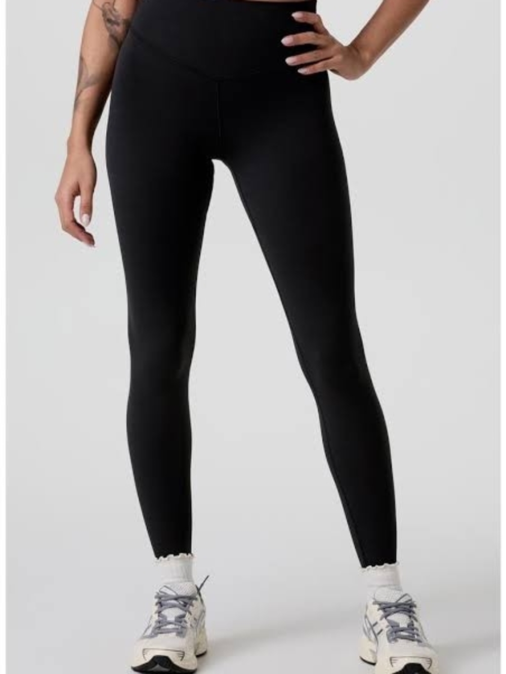 Vuori Black High-Rise Jeggings